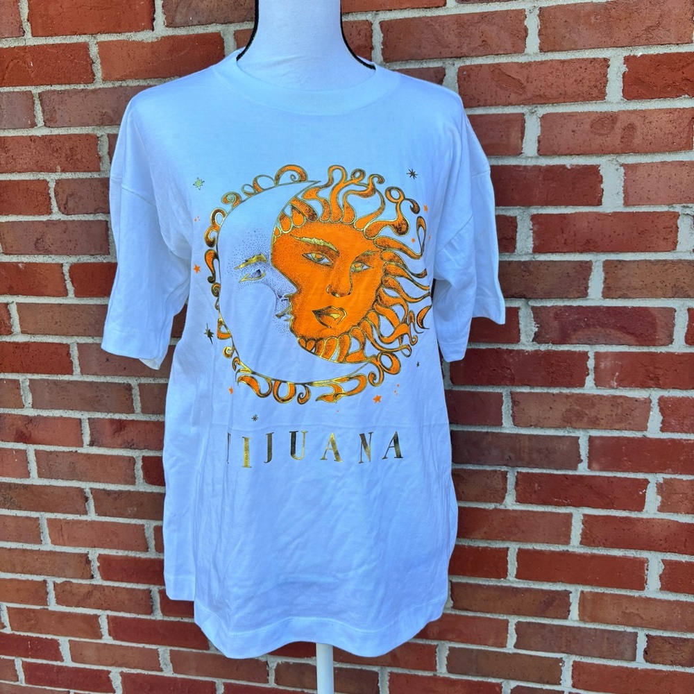 Vintage Tijuana White Short Sleeve Cotton Blen Sun Moon Graphic T Shirt Medium